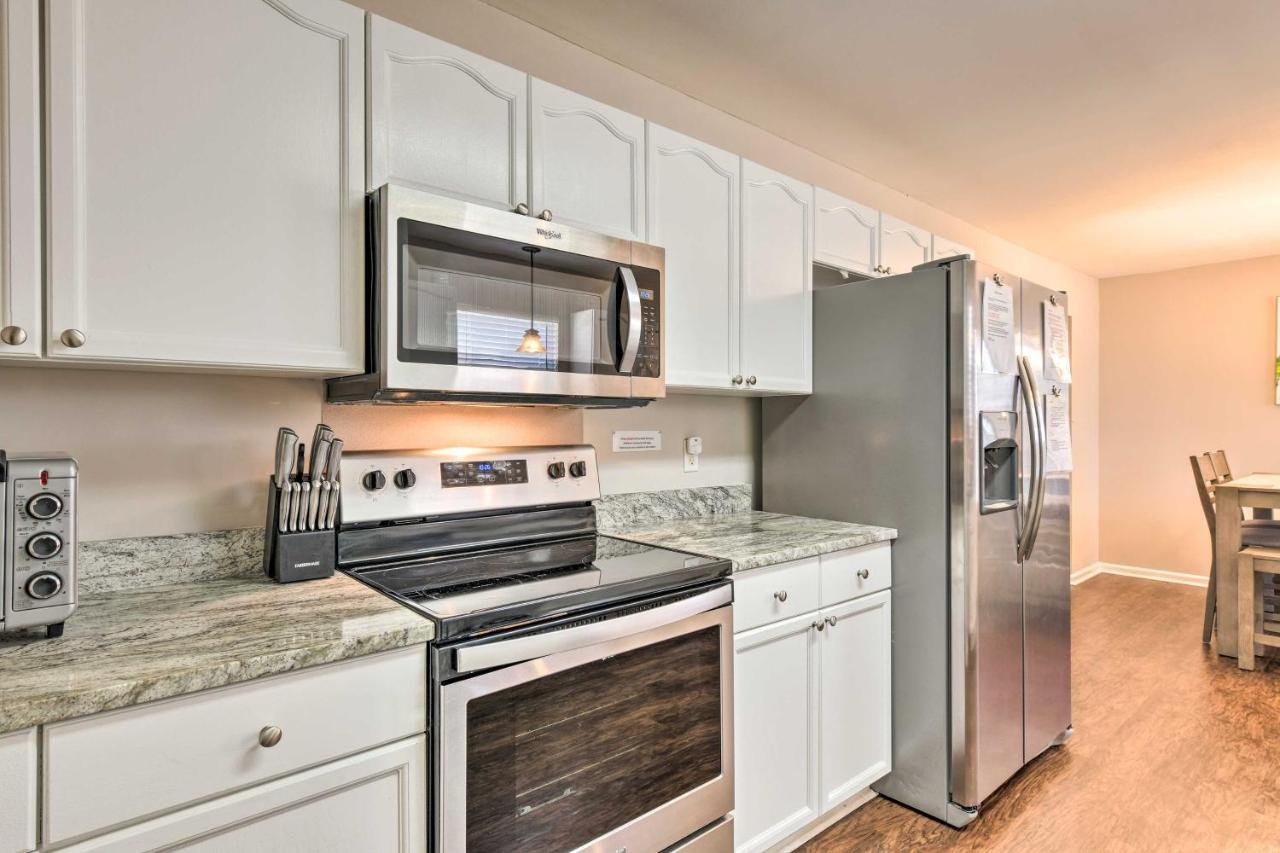 Cozy Urban Retreat With Grill, Near Uncc Villa Charlotte Exterior photo