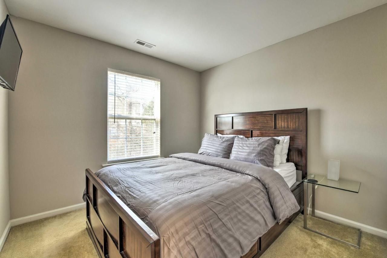 Cozy Urban Retreat With Grill, Near Uncc Villa Charlotte Exterior photo