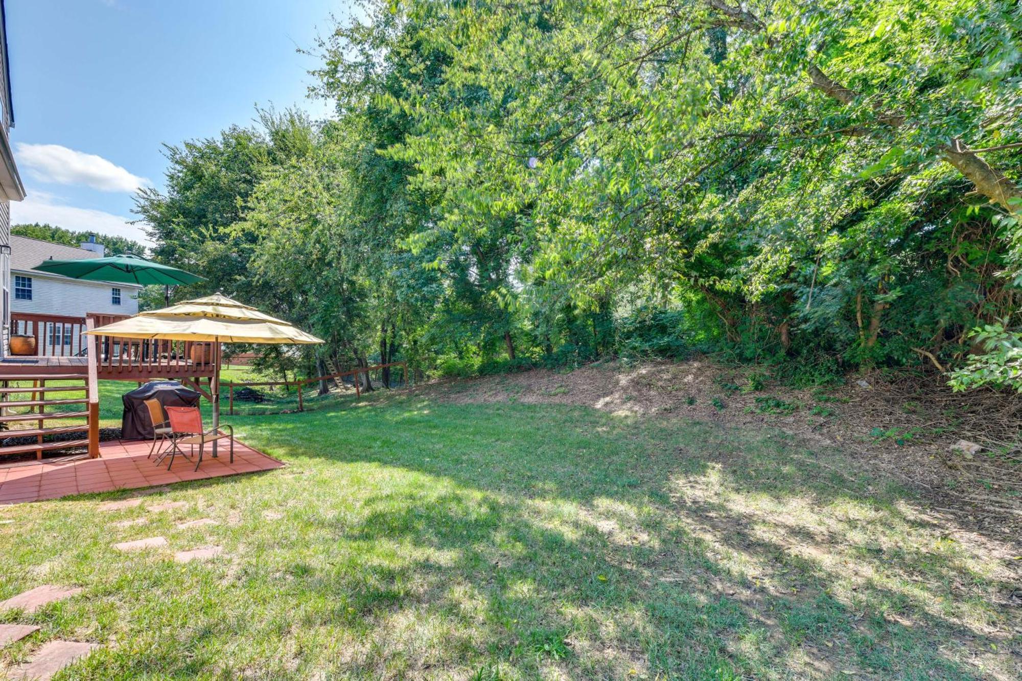 Cozy Urban Retreat With Grill, Near Uncc Villa Charlotte Exterior photo